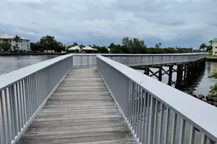 401 Villa Cir, Boynton Beach, FL 33435 - Photo 61