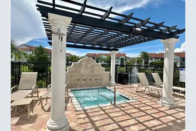 401 Villa Circle, Boynton Beach, FL 33435 - Photo 17