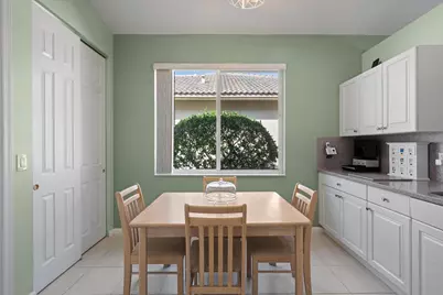 9078 Bay Point Circle, West Palm Beach, FL 33411 - Photo 13