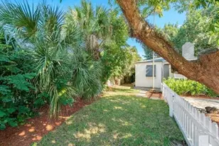 11 SW 4th St, Delray Beach, FL 33444 - Photo 21