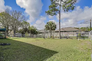 358 Benschop St, Sebastian, FL 32958 - Photo 25