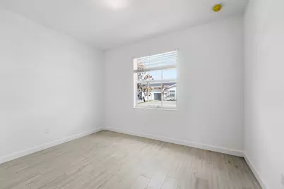 3765 Harborside Avenue, Fort Pierce, FL 34946 - Photo 9