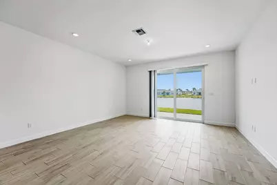 3765 Harborside Avenue, Fort Pierce, FL 34946 - Photo 13