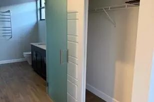 835 NE 191st St, Miami, FL 33179 - Photo 17