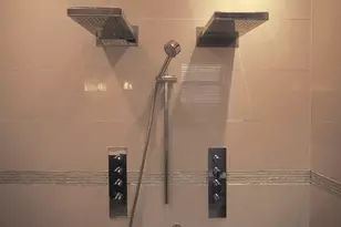 835 NE 191st St, Miami, FL 33179 - Photo 15