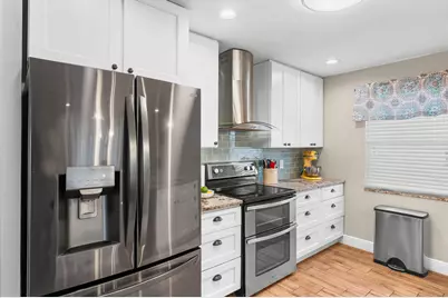 2621 SE Delong Road, Port Saint Lucie, FL 34952 - Photo 11