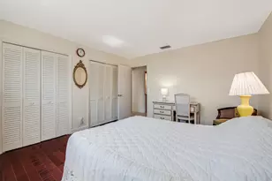 7206 W Oakridge Cir, Lake Worth, FL 33462 - Photo 23