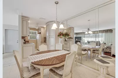 7206 W Oakridge Circle #D, Lake Worth, FL 33462 - Photo 7