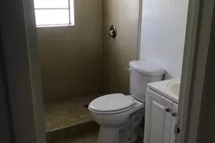 726 SW 73rd Ave, Pompano Beach, FL 33068 - Photo 5