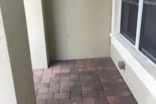 398 Lake Monterey Cir, Boynton Beach, FL 33426 - Photo 3