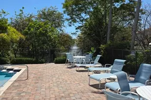 398 Lake Monterey Cir, Boynton Beach, FL 33426 - Photo 21