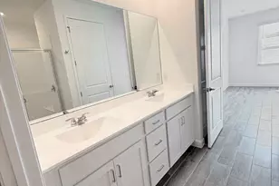 5610 Divine Dr, Delray Beach, FL 33484 - Photo 17