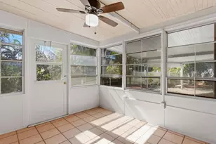 8903 Oak St, Boynton Beach, FL 33436 - Photo 31