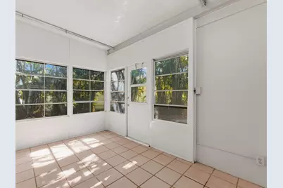 8903 Oak Street, Boynton Beach, FL 33436 - Photo 17