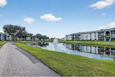 1013 Green Pine Boulevard #G1, West Palm Beach, FL 33409 - Photo 5