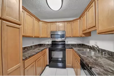 1013 Green Pine Boulevard #G1, West Palm Beach, FL 33409 - Photo 13