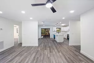 945 SW 33rd Ave, Vero Beach, FL 32968 - Photo 9