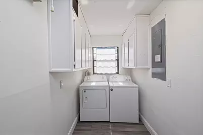 945 SW 33rd Avenue, Vero Beach, FL 32968 - Photo 35