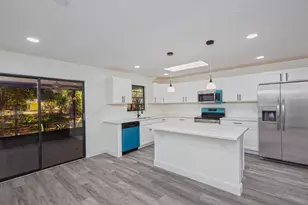 945 SW 33rd Ave, Vero Beach, FL 32968 - Photo 15