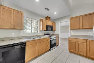 2385 SW Mountwell St, Port Saint Lucie, FL 34952 - Photo 9