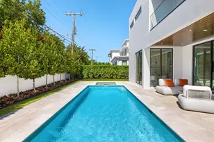 1051 NE 2nd Terrace, Boca Raton, FL 33432 - Photo 17