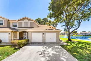 9118 Boca Gardens Pkwy, Boca Raton, FL 33496 - Photo 3