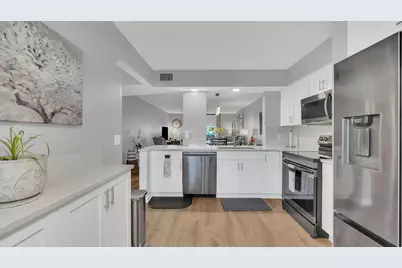 14701 Cumberland Drive #1070, Delray Beach, FL 33446 - Photo 3