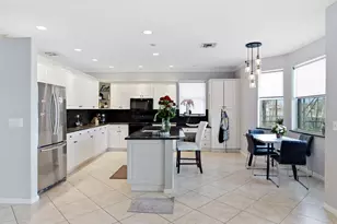 9709 Wyeth Ct, Wellington, FL 33414 - Photo 13