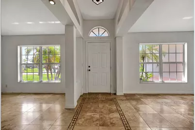 997 SW Eureka Avenue, Port Saint Lucie, FL 34953 - Photo 9