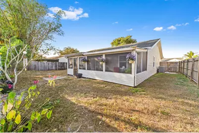 7902 Burlwood Lane, Lake Worth, FL 33467 - Photo 19