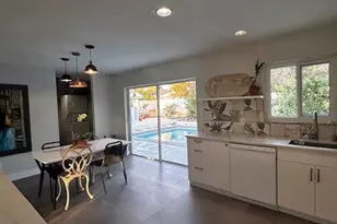 1301 SE Sandpiper Ln, Stuart, FL 34996 - Photo 19