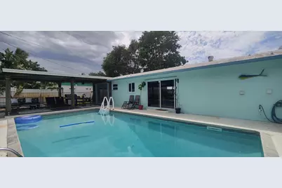 1301 SE Sandpiper Lane, Stuart, FL 34996 - Photo 9