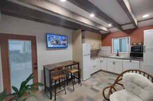 1301 SE Sandpiper Ln, Stuart, FL 34996 - Photo 31