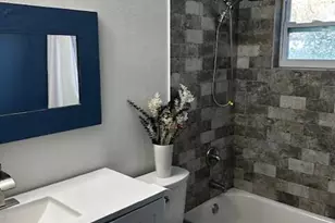 1301 SE Sandpiper Ln, Stuart, FL 34996 - Photo 35