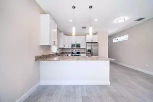 2714 Nokomis Ave, West Palm Beach, FL 33409 - Photo 3