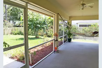 2417 SE Dogwood Avenue, Port Saint Lucie, FL 34952 - Photo 5