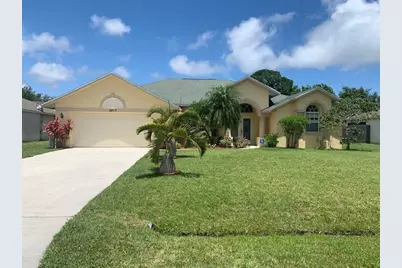 2417 SE Dogwood Avenue, Port Saint Lucie, FL 34952 - Photo 1