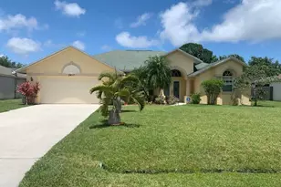 2417 SE Dogwood Ave, Port Saint Lucie, FL 34952 - Photo 1