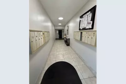 299 SW 7th Street #1060, Boca Raton, FL 33432 - Photo 5