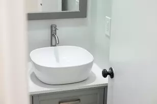 299 SW 7th St, Boca Raton, FL 33432 - Photo 5