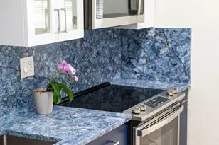 299 SW 7th St, Boca Raton, FL 33432 - Photo 15