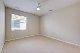 8908 Champions Way, Port Saint Lucie, FL 34986 - Photo 23