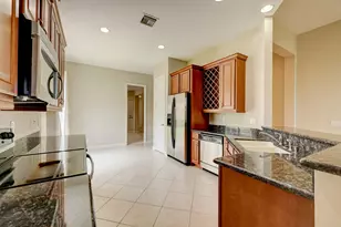 8908 Champions Way, Port Saint Lucie, FL 34986 - Photo 9