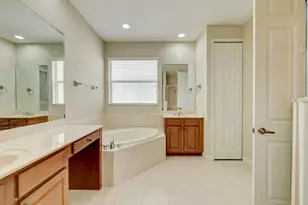 8908 Champions Way, Port Saint Lucie, FL 34986 - Photo 25