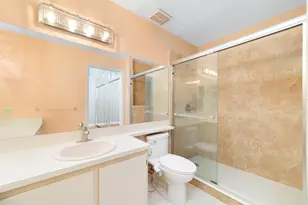 1139 Summit Trail Cir, West Palm Beach, FL 33415 - Photo 17