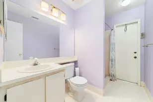 1139 Summit Trail Cir, West Palm Beach, FL 33415 - Photo 21