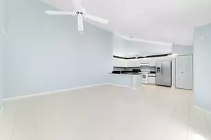 1139 Summit Trail Cir, West Palm Beach, FL 33415 - Photo 7