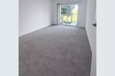 2003 Lincoln A, Boca Raton, FL 33434 - Photo 19