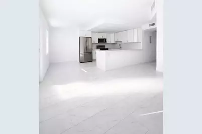 2003 Lincoln A, Boca Raton, FL 33434 - Photo 13