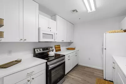 1209 Main Street #302, Jupiter, FL 33458 - Photo 7